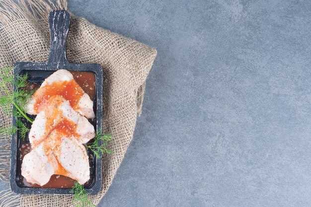 Как проверить готовность мяса и корочки
