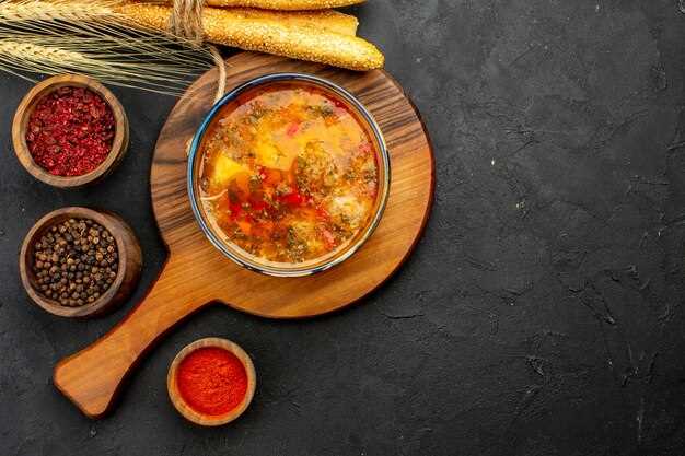 Основные ингредиенты: мясо, рис, специи